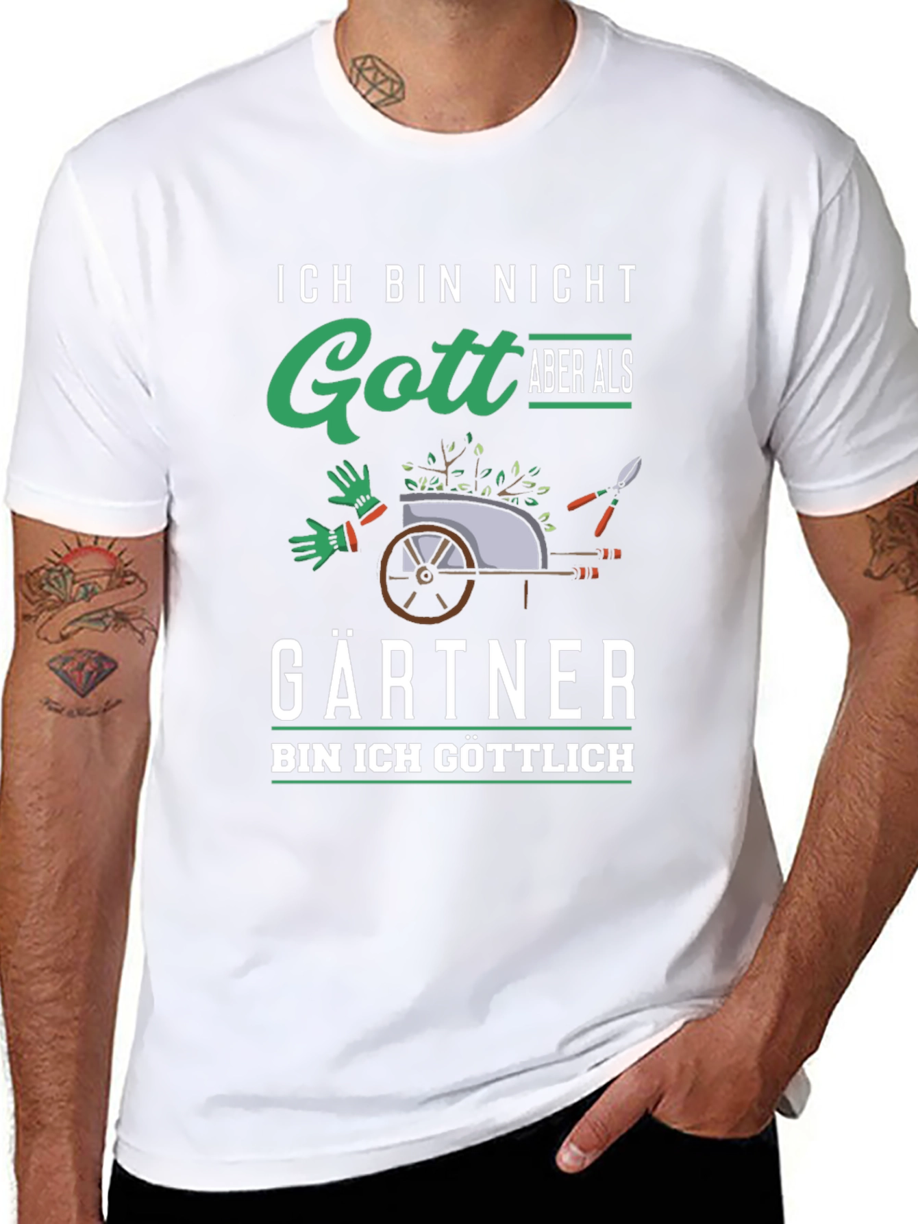 Ich Bin Nicht Gott Gardener Graphic T-Shirt